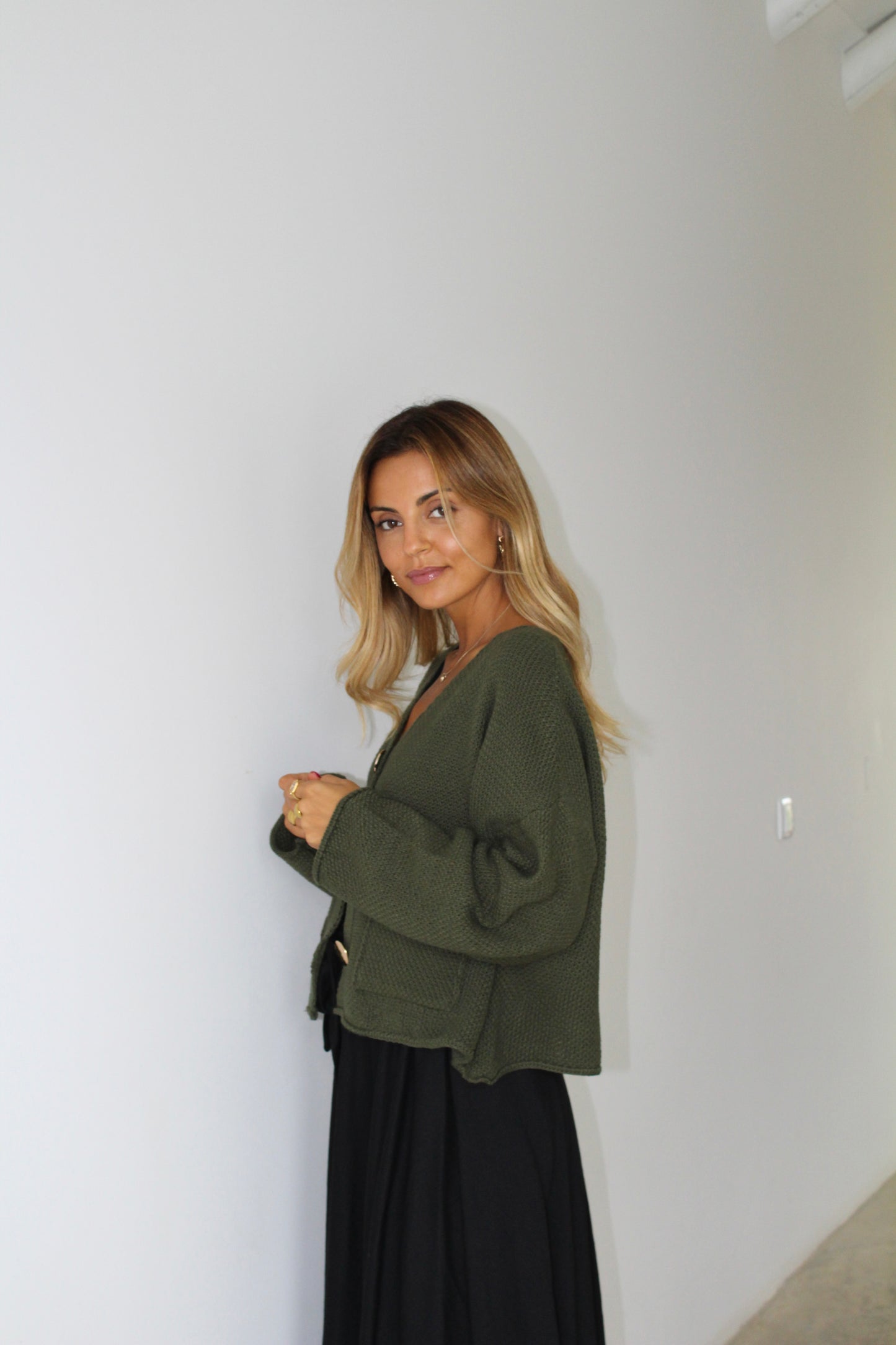 Casaco de malha com bolsos - verde seco
