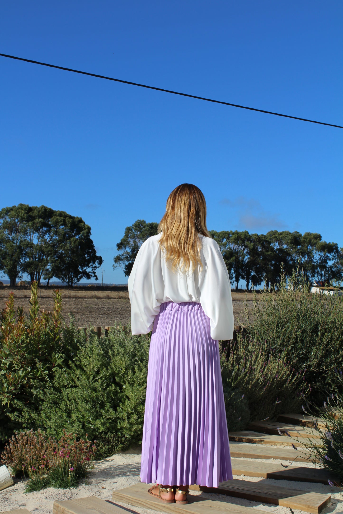 Saia midi plissada - lavanda